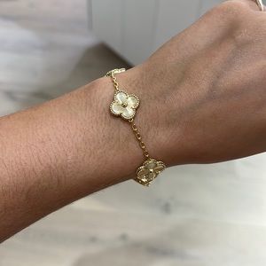 Alhambra VCA Gold Bracelet